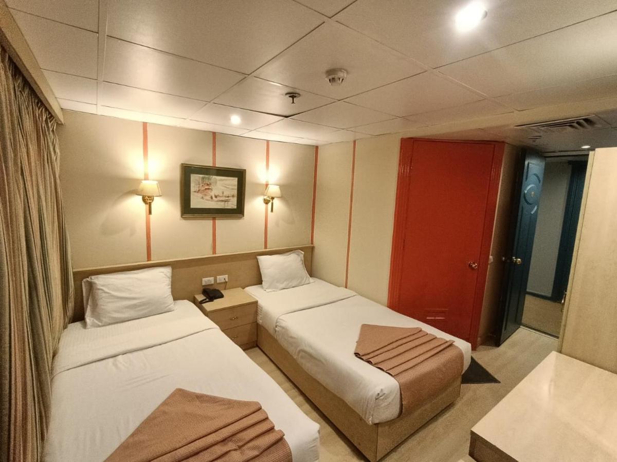 Hotel Ship Queen Isis Elminya 明亚 外观 照片